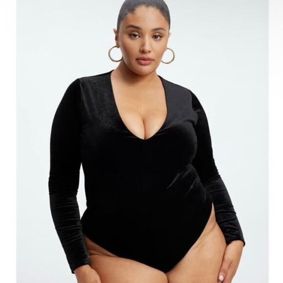 Good American VNeck Black Velvet Long Sleeve Thong Bodysuit Size XL Goth Grunge - Picture 2 of 8